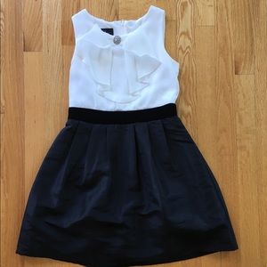 Girls black and white dress